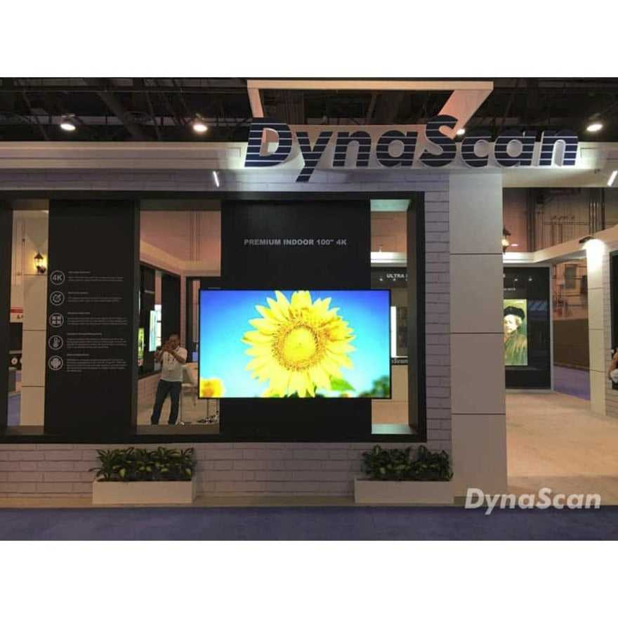 DYNASCAN TECHNOLOGY, Dynascan 100" 700 Nit Professional Indoor Lcd - Ds100St2