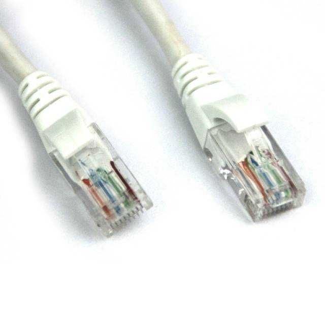 VCOM, Vcom Np511-200-White 200Ft Cat5E Utp Molded Patch Cable (White)